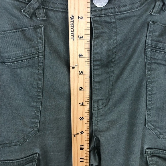 Democracy Ab Solution Cropped Cargo Pants with Roll Up Legs Size 12 Green - Picture 11 of 14